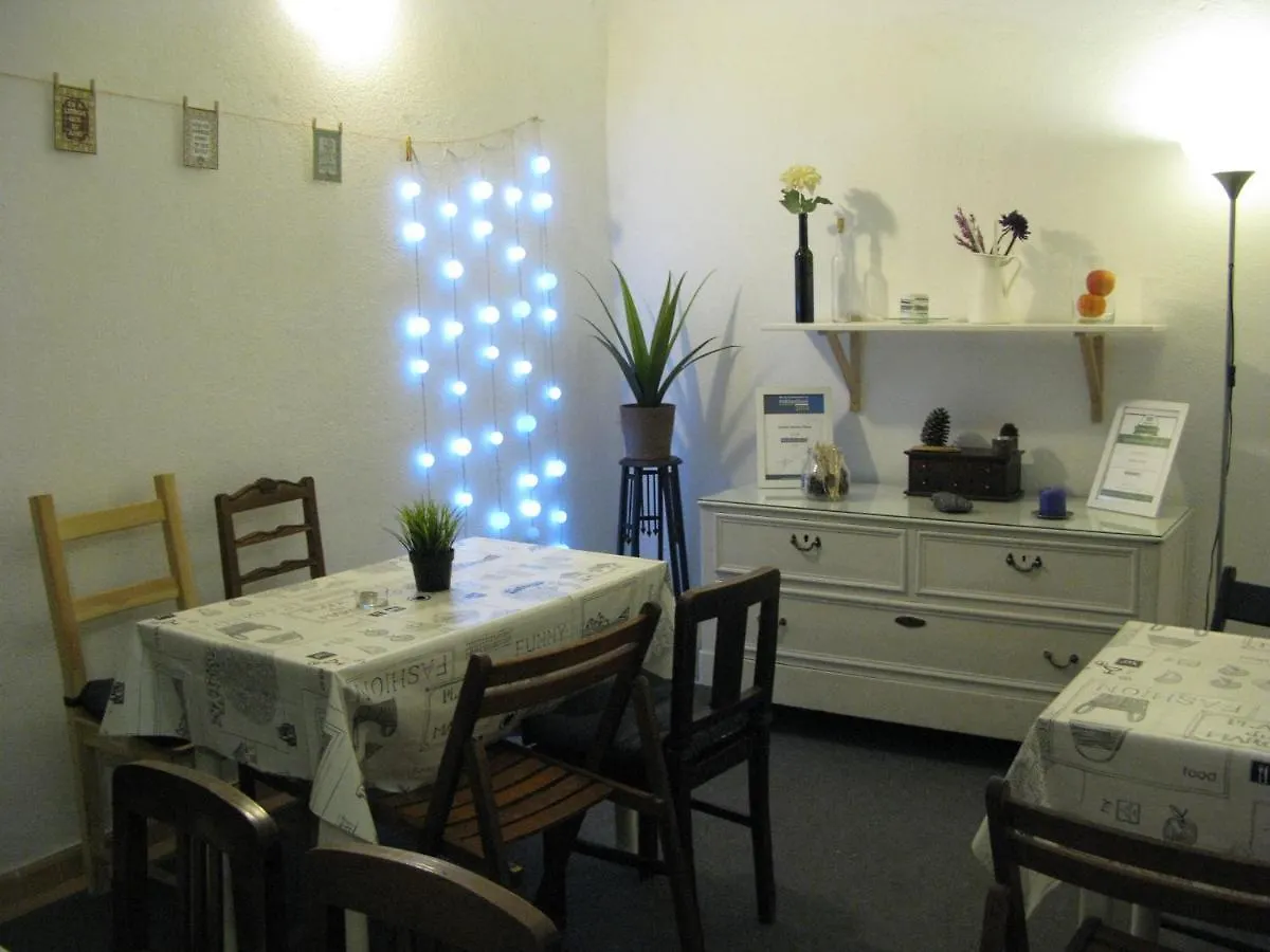 Johnie'S Place Lisbon Hostel & Suites